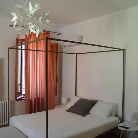 Bed & Breakfast Quarantavasi Ravenna