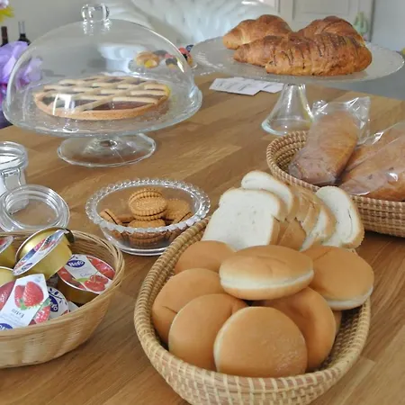 Quarantavasi Couette-café 4*